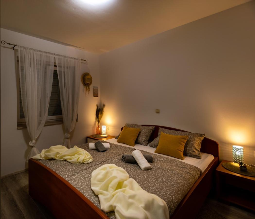 Apartman Tina Metković Exteriér fotografie
